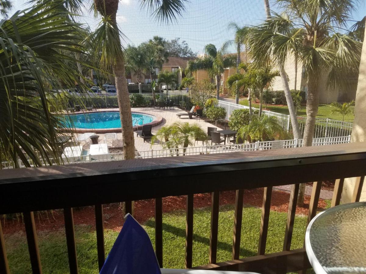 2Br/1Ba Vacation Rental - Sienna Park Sarasota Buitenkant foto